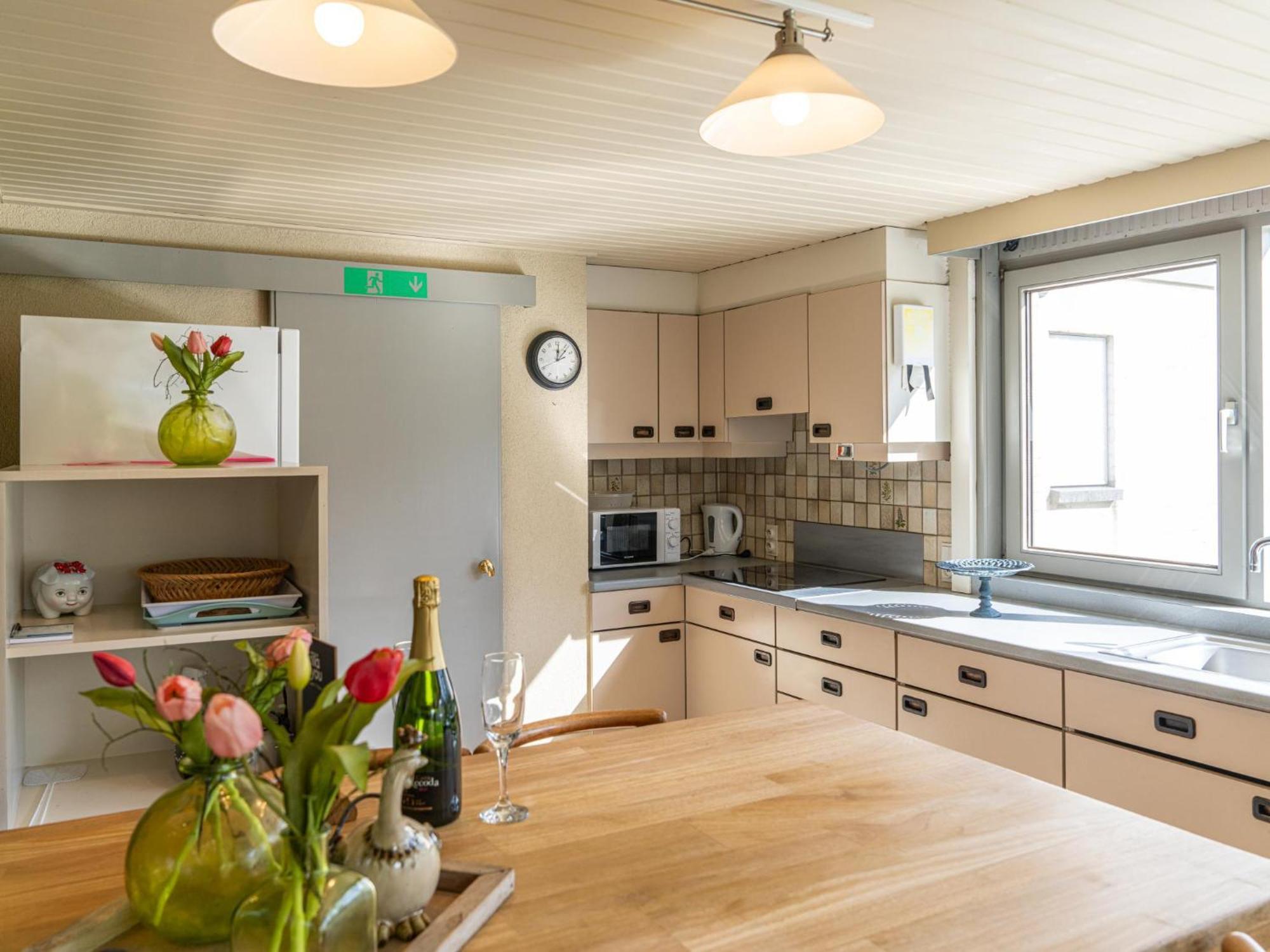 Het Bruegelhof Villa Peer Eksteriør billede
